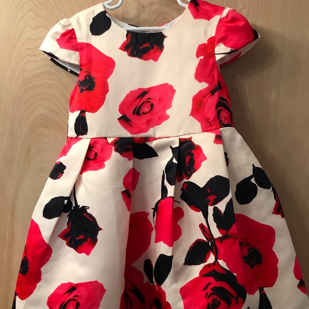 Tong Tong Mi Floral Dress Sz 130